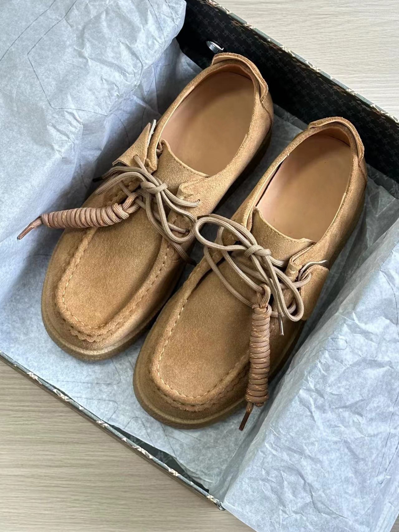 ShoeGlobe Echt Leer~Dong Jie Same Style Kangoeroe Herfst Winter Nieuwe Veterschoenen Retro Platte Casual Schoenen Dikke Zolen Sneakers Voor_voghion.com