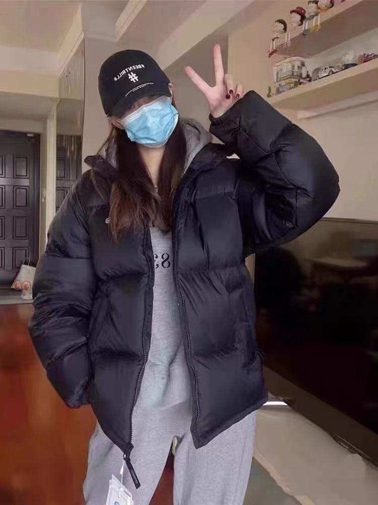 ChicShe 2025 New Down Jacket For Women, Short Stand Collar, White Duck Down, Thickened, Unisex Couple Puffer Jacket, Winter Coat_voghion.com