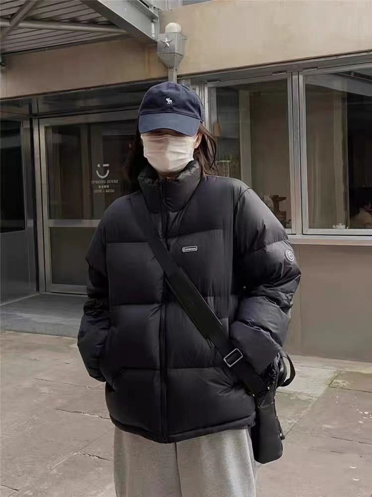 ChicShe 2025 New Down Jacket For Women, Short Stand Collar, White Duck Down, Thickened, Unisex Couple Puffer Jacket, Winter Coat_voghion.com