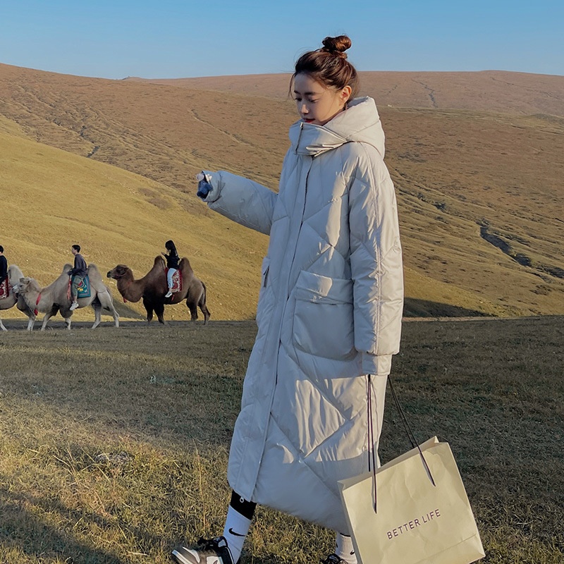 ChicShe Winter 2024 Neue Mode Lockere Plus Size Kapuzen-Daunenjacke aus Baumwolle für Damen, mittellang, knielang, dick gefüttert_voghion.com