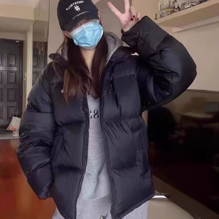 ChicShe 2025 New Down Jacket For Women, Short Stand Collar, White Duck Down, Thickened, Unisex Couple Puffer Jacket, Winter Coat_voghion.com