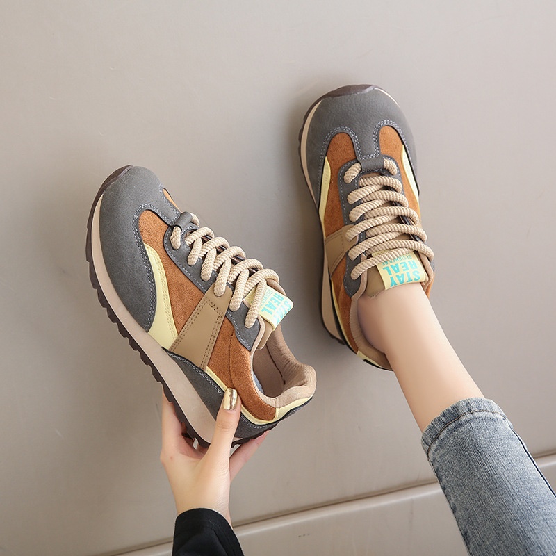 ShoeGlobe Running Retro Veelzijdige Sportschoenen voor Dames Antislip Nieuwe Fleecevoering 2024 Lichtgewicht Herfst Winter Reisschoenen Zachte Zool_voghion.com