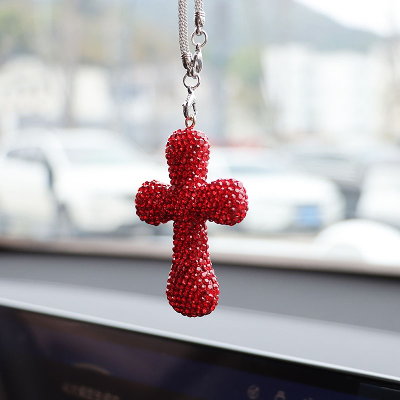 Ciondolo decorativo a forma di croce con strass in argilla di celebrità, venduto a livello internazionale su Internet, per interni auto da uomo e da donna_voghion.com