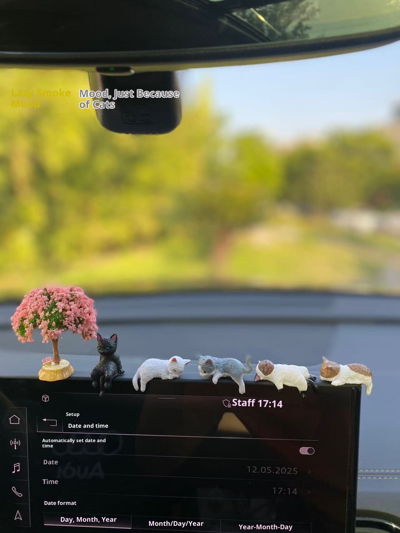 Niedliche Katzenornament-Kreation, trendige Armaturenbrettdekoration für den Autoinnenraum_voghion.com