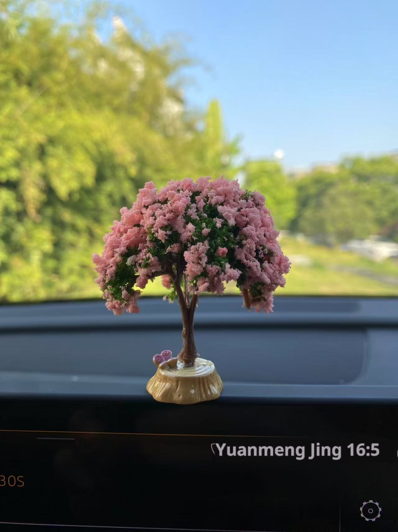 Niedliche Katzenornament-Kreation, trendige Armaturenbrettdekoration für den Autoinnenraum_voghion.com