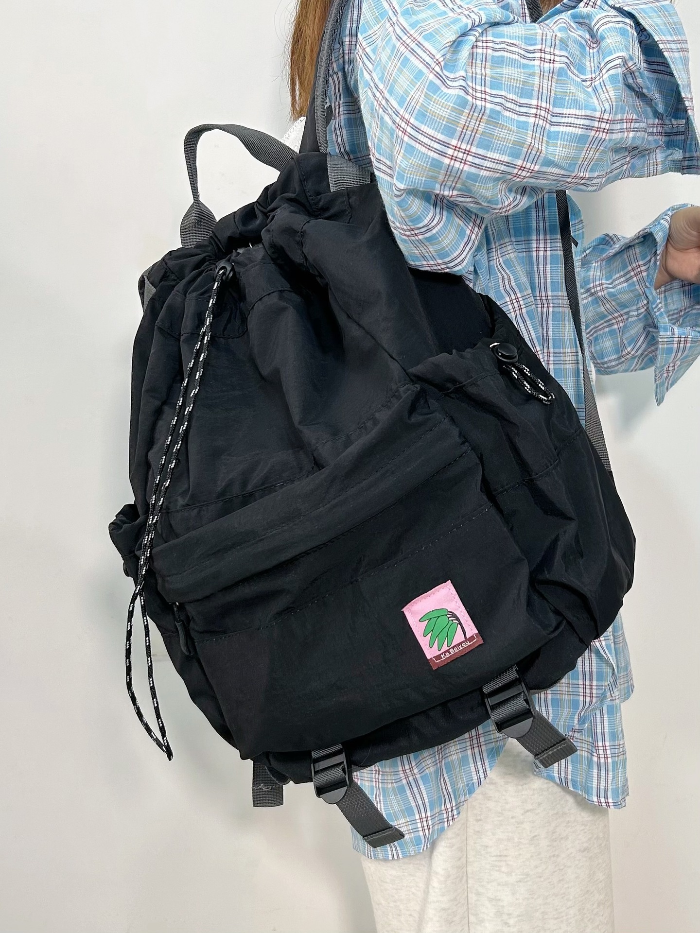 ActiveGo Lightweight Casual Travel Men's Drawstring Bag Women's Outdoor Sports Hiking Large Capacity Pleated Backpack_voghion.com