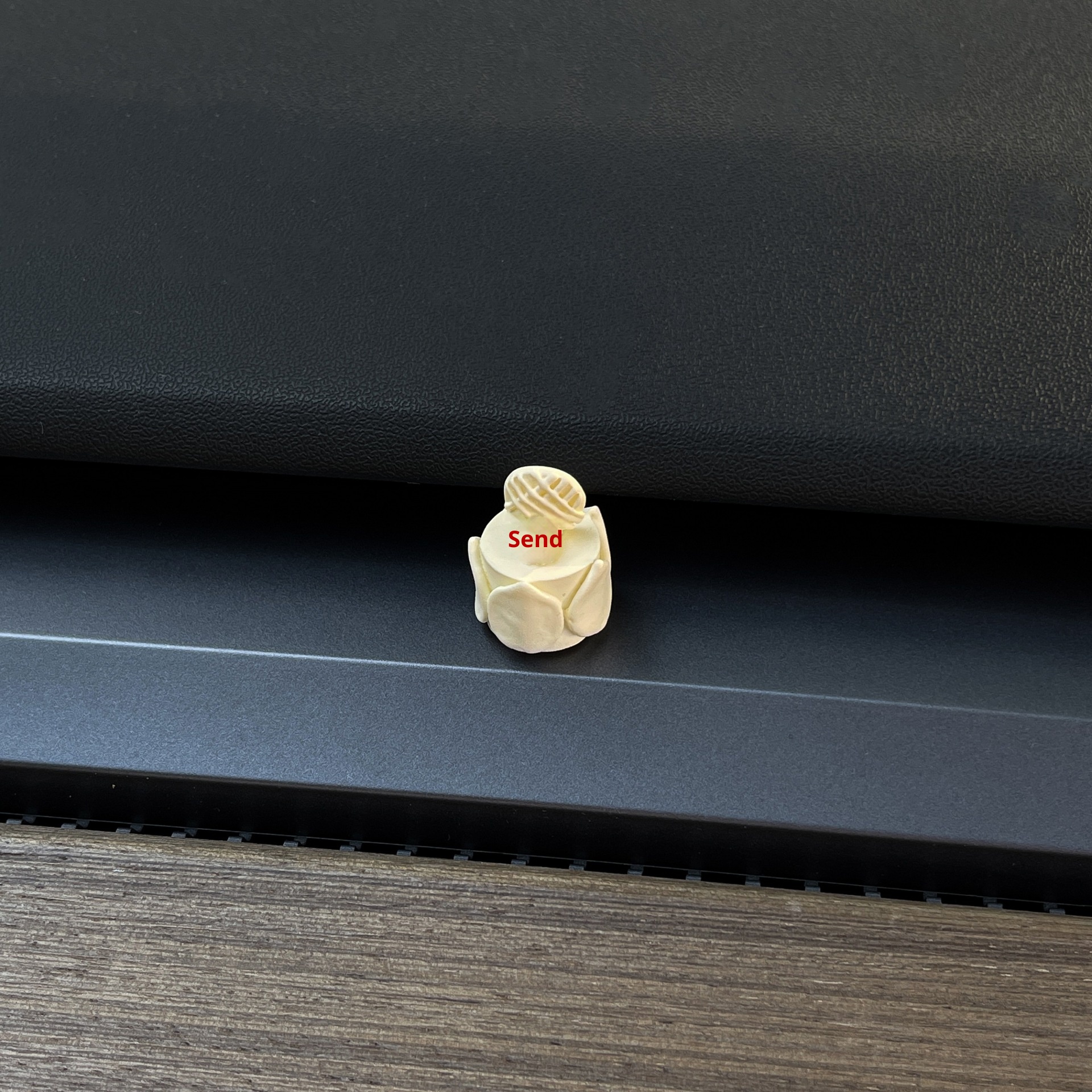 ute Ornament Screen Computer Monitor Decoration Car Interior Healing Cream Cake_voghion.com