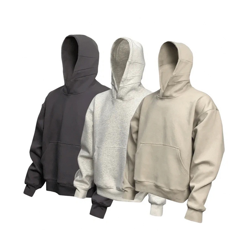 Schwarzes, kurzes, kastenförmiges Sweatshirt für Herren mit Kapuze, ideal für Frühling und Herbst. Schnitt: Amerikanischer Stil, schwere, steife Jacke mit Kapuze._voghion.com