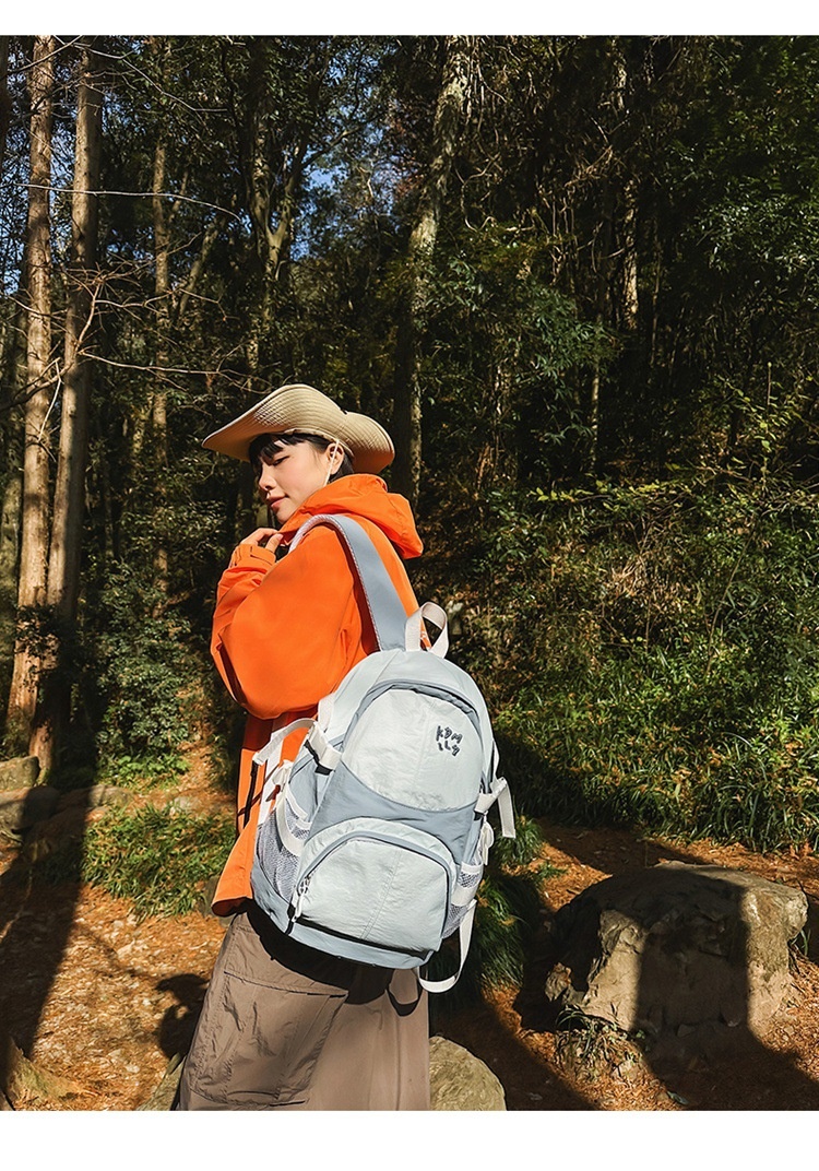 ActiveGo Outdoor Sports Men's Large Capacity Travel Backpack Hiking Mountaineering Bag Junior High School College Student_voghion.com