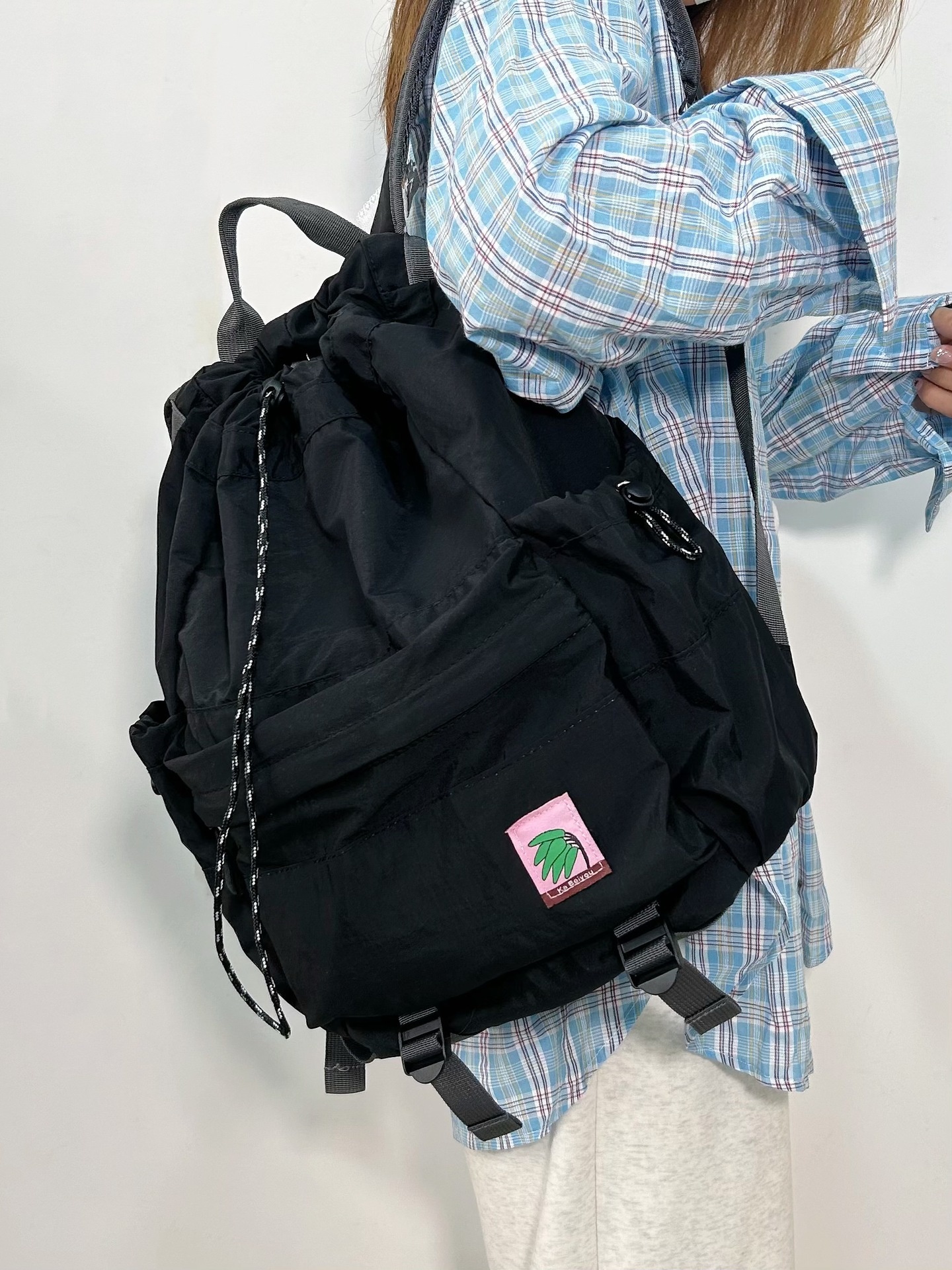 ActiveGo Lightweight Casual Travel Men's Drawstring Bag Women's Outdoor Sports Hiking Large Capacity Pleated Backpack_voghion.com