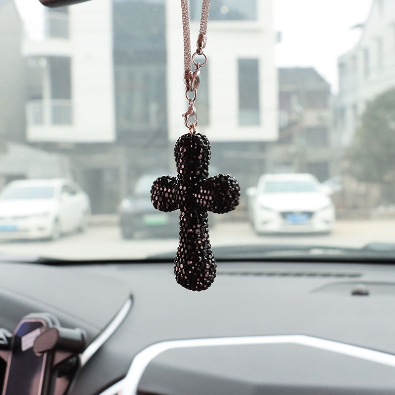 Ciondolo decorativo a forma di croce con strass in argilla di celebrità, venduto a livello internazionale su Internet, per interni auto da uomo e da donna_voghion.com