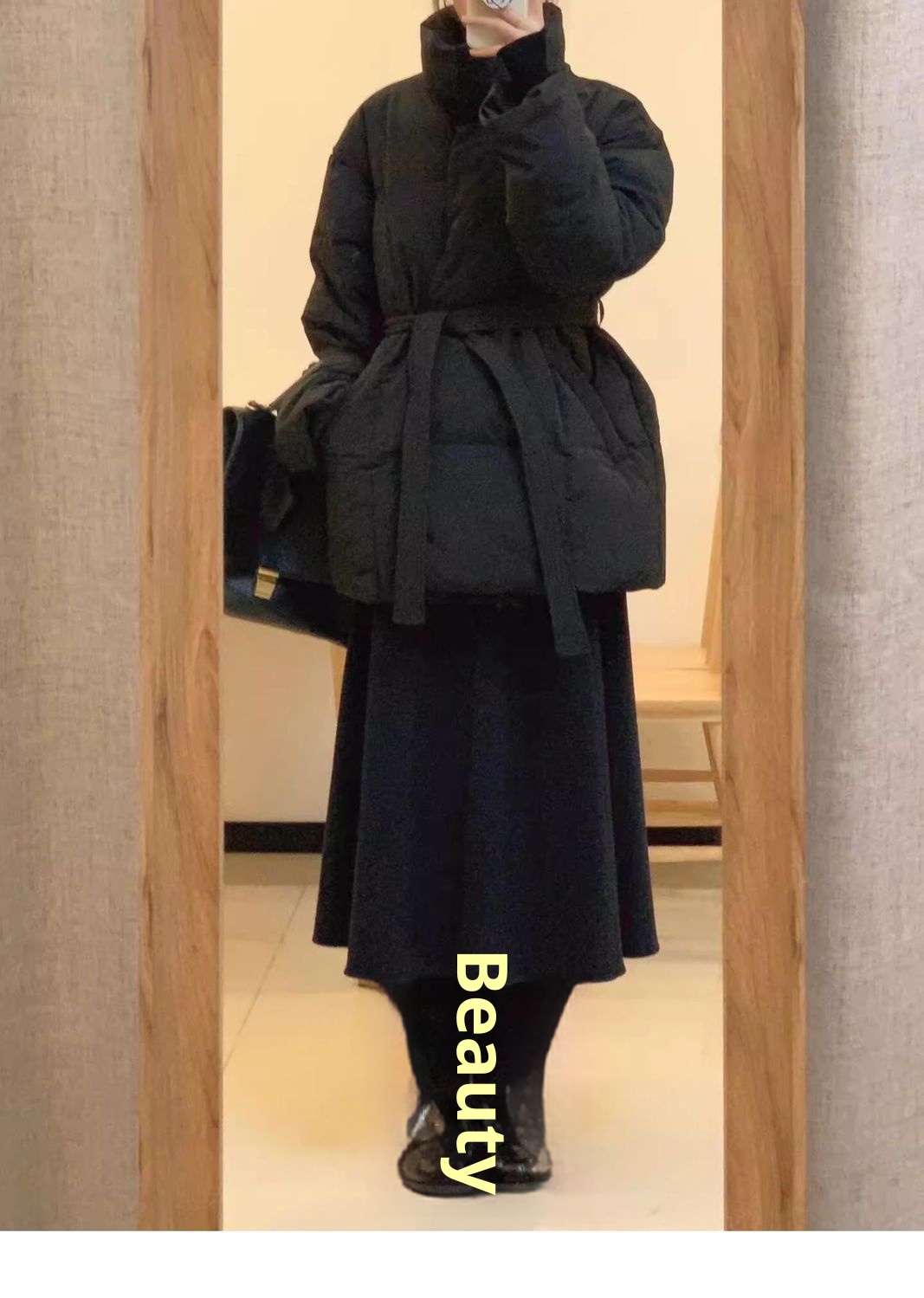 ChicShe Waist-Cinching Down Jacket For Women, Short Style, 2025 Winter New Thickened White Duck Down, Petite Slimming Elegant_voghion.com