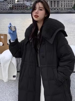 ChicShe White Duck Fox Fur Down Jacket For Women, Mid-Length, 2025 Autumn Winter New Style, Petite Design, Niche Slimming Trendy_voghion.com