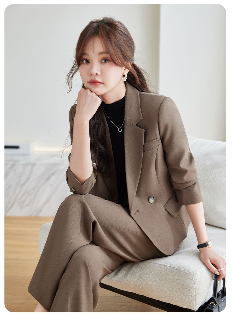 GraceChic Frühjahr/Herbst 2024 Neuer Petite-Short-Anzug für Damen, kleiner Blazer mit weit geschnittener Hose, zweiteiliges Set für den täglichen Weg zur Arbeit_voghion.com