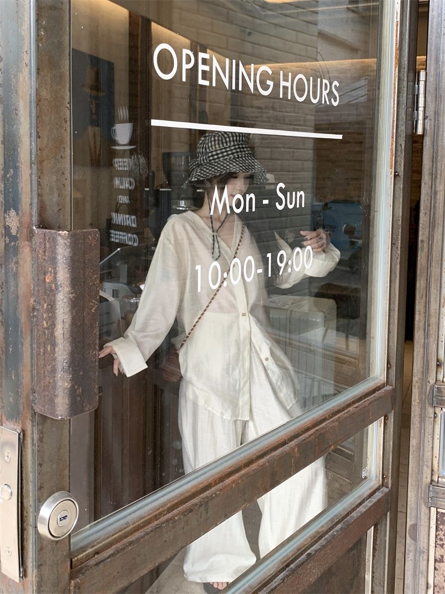 GraceChic 2025 Autunno Donna Stile Lazy Camicia a Maniche Lunghe con Scollo a V e Pantaloni Casual a Vita Alta Set Due Pezzi_voghion.com