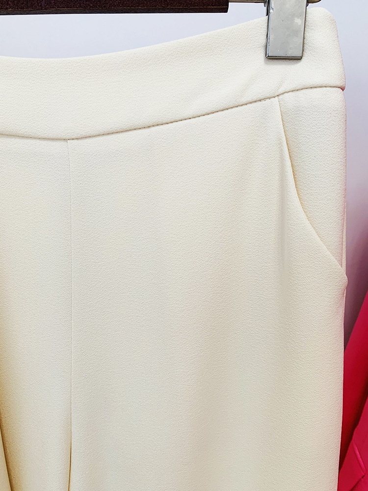 GraceChic Disponibile nel 2025 Nuovo Completo Due Pezzi da Abito con Cintura in Vita e Bottoni Nascosti in Colore Crema, Moda Celebrità Semplice_voghion.com