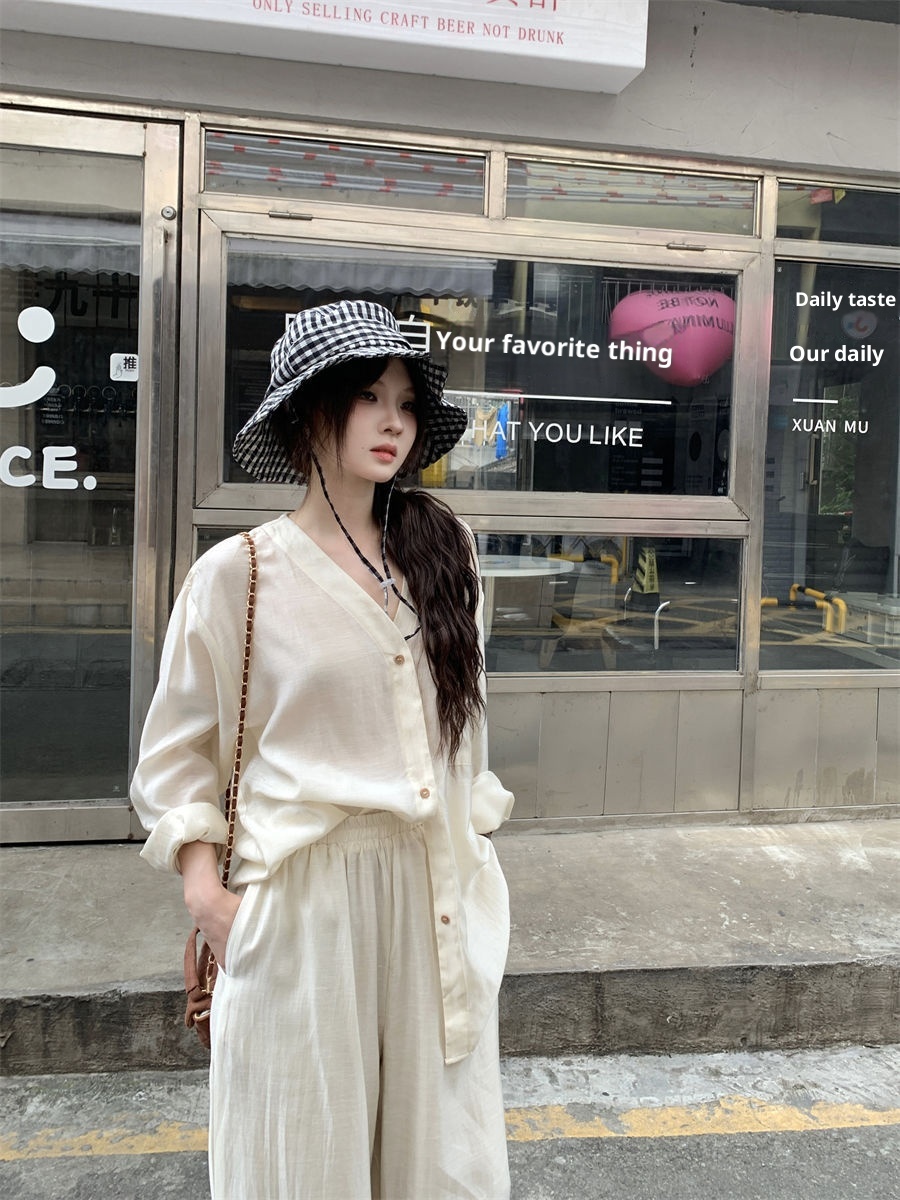 GraceChic 2025 Autunno Donna Stile Lazy Camicia a Maniche Lunghe con Scollo a V e Pantaloni Casual a Vita Alta Set Due Pezzi_voghion.com