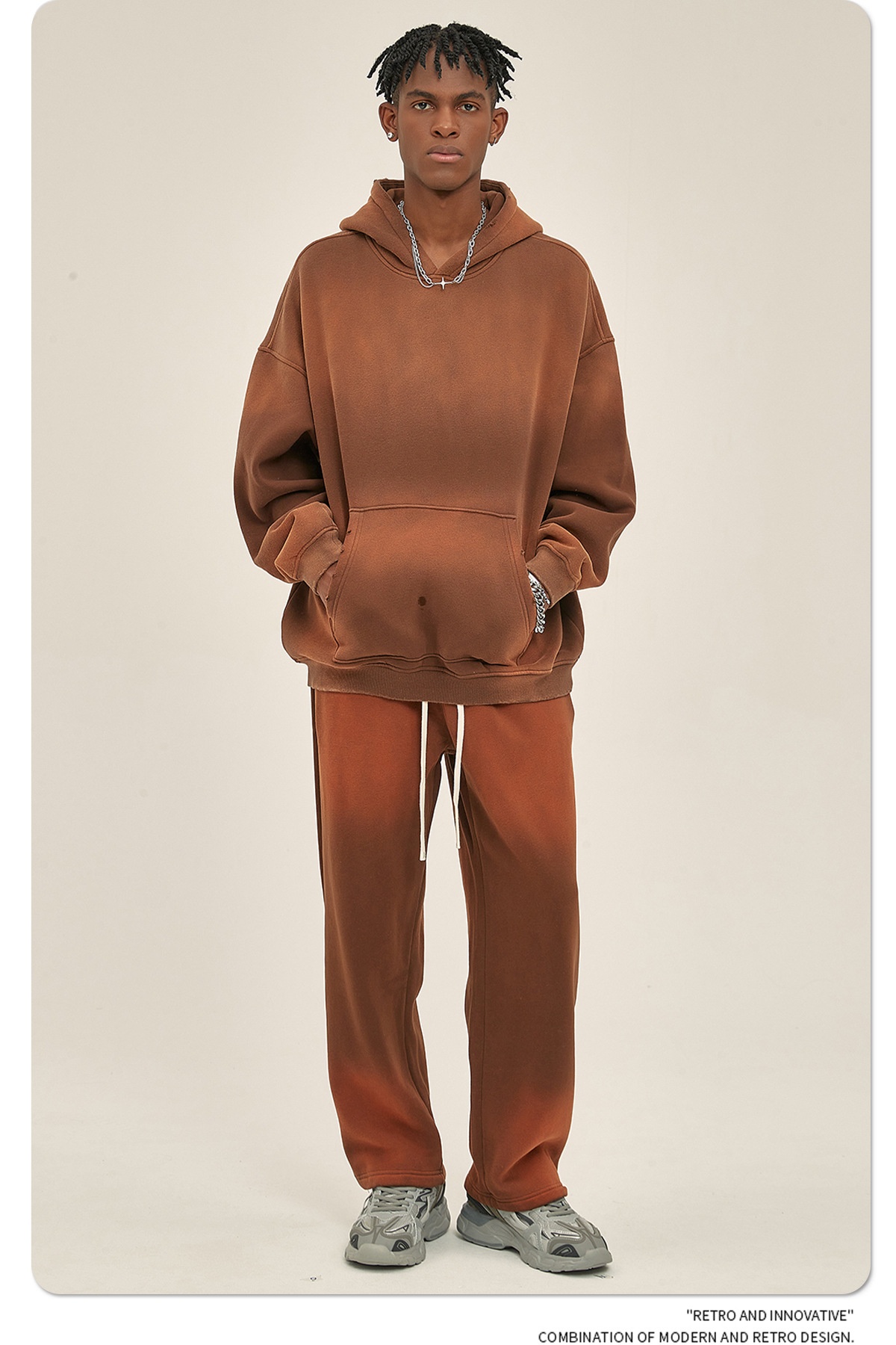 Abbigliamento da uomo ARTIE | Autunno Inverno 2025 Nuovo Colore Solido Foderato in Pile Ispessito 360g Tinto a Spruzzo Vintage Con Cappuccio_voghion.com