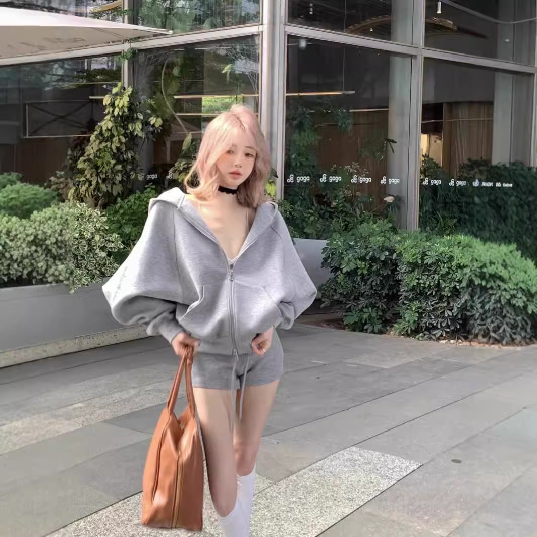 001 Casual Sports Lazy Hooded Loose Sweatshirt Jacket For Women Autumn Drawstring Straight Shorts Gray Two-Piece Set_voghion.com