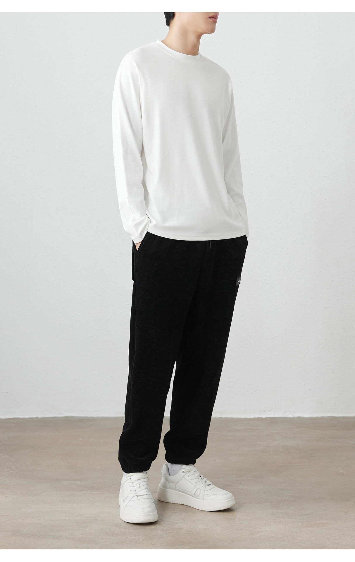 Herren-Langarmshirt aus 310 g gekämmter, hautfreundlicher, weißer, dicker Baumwolle (Frühling/Herbst 2025), einfarbig_voghion.com