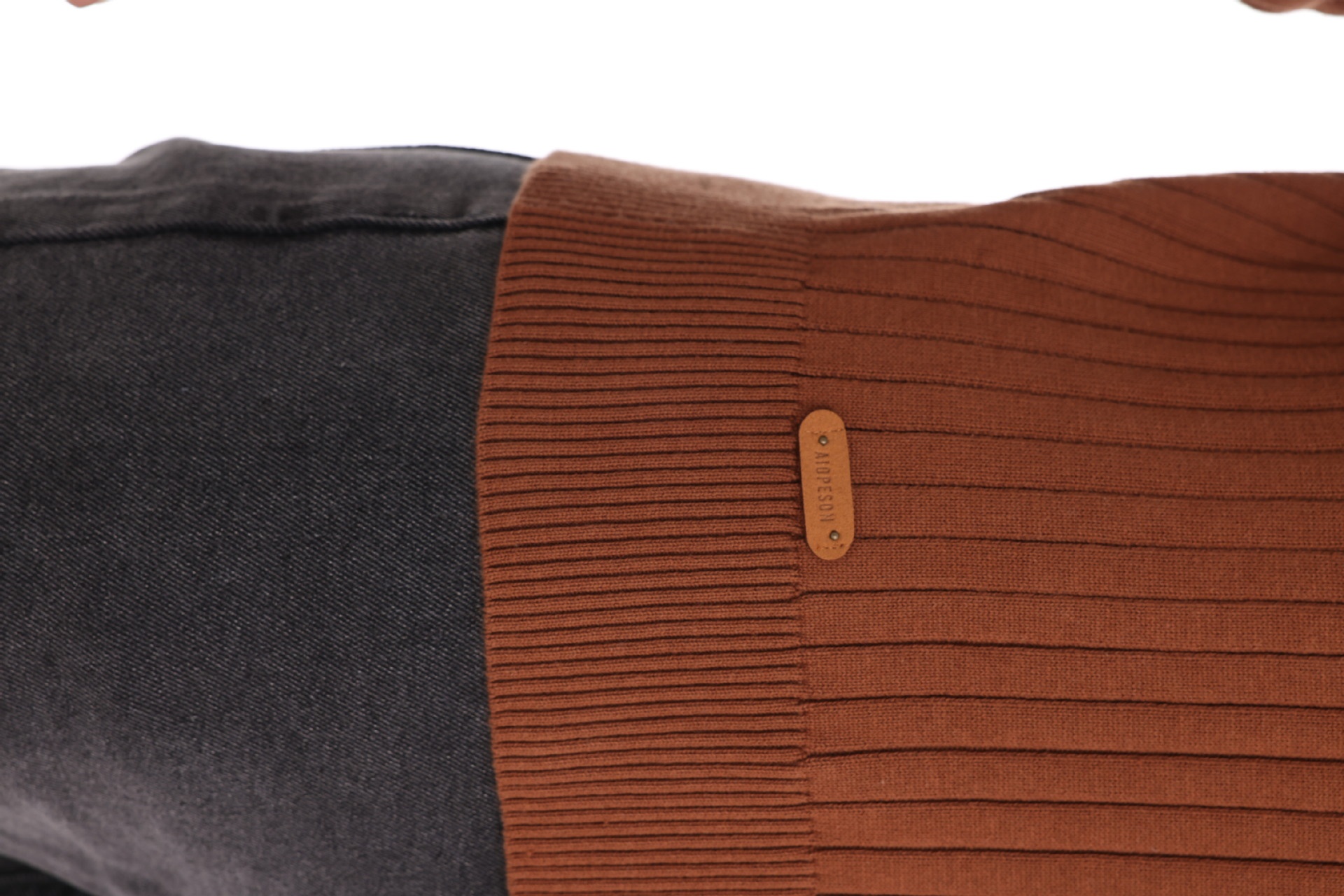 1 Suéter masculino de algodão com gola alta e estampa de fronteira cruzada, modelo casual com meio zíper, cor sólida e alta qualidade._voghion.com