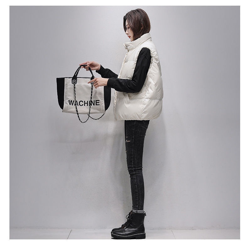 Doudoune ChicShe Petite pour femme, collection hiver 2025, col montant, duvet de canard blanc, coupe courte et ample, idéale pour l'hiver._voghion.com