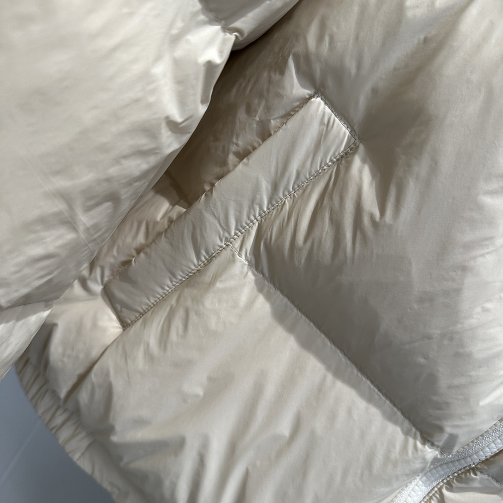 boy 23 New For Men, Thicened Letter Print Puffer Jacet, Stand Collar Trendy Men's Versatile Structured Down Jacet In_voghion.com