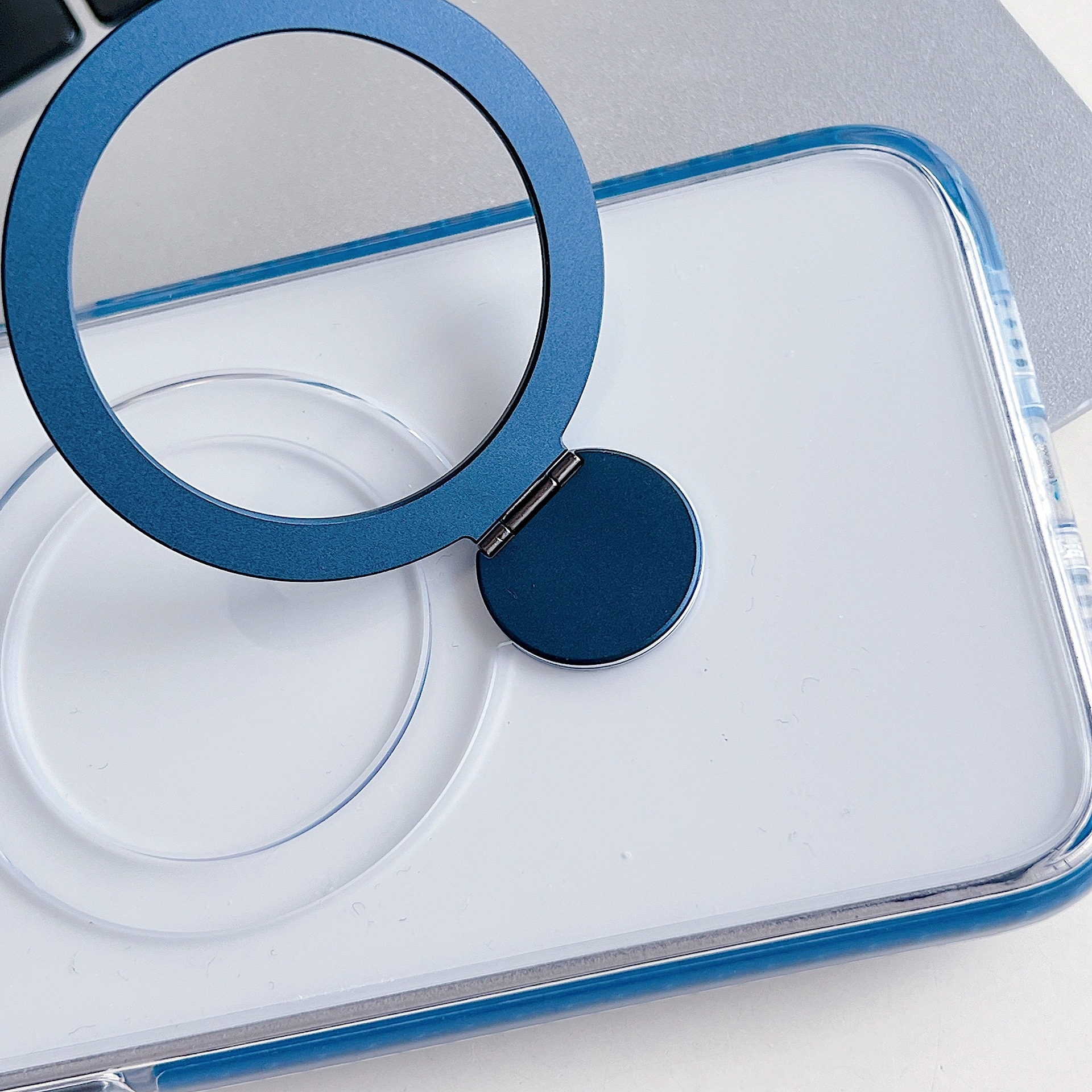 TechGlobe Rotating Stand Compatible With 17 Pro Max Magnetic Transparent Phone Case Color-Block Shockproof IPhone 16 Lens_voghion.com