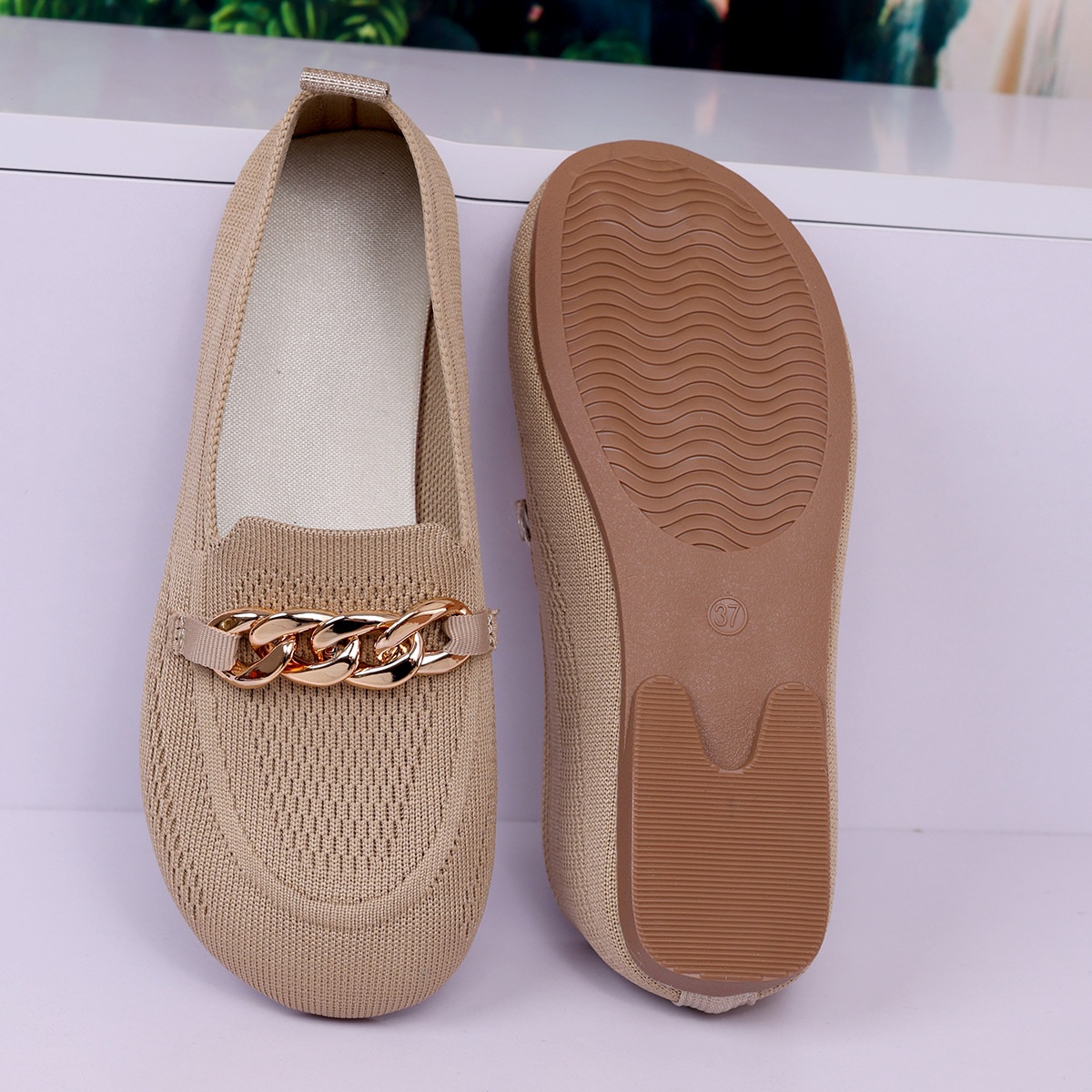 European And American Foreign Trade Large Size Chain Flat Shallow Mouth Single Shoes For Women Cross-Border Wide Toe Fly_voghion.com
