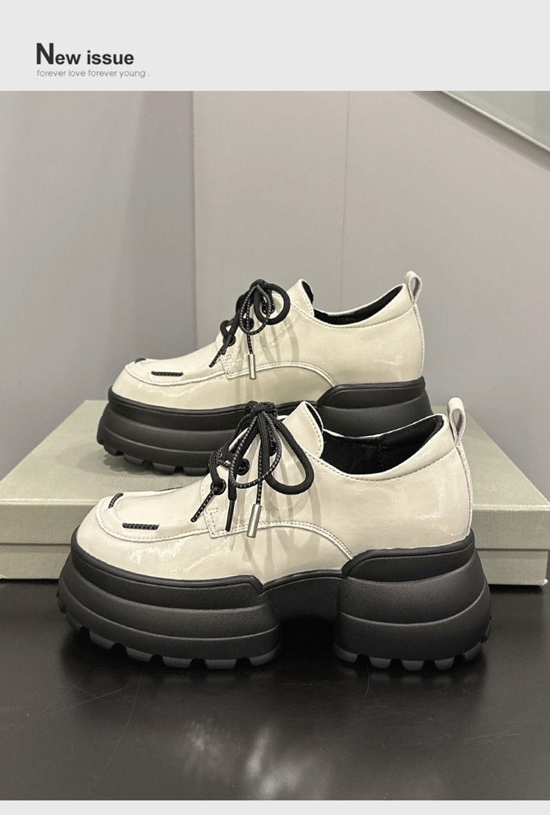 Mocassins femininos de estilo europeu, com salto oculto, sola grossa, modernos e versáteis, com cadarço, da coleção Primavera 2025._voghion.com