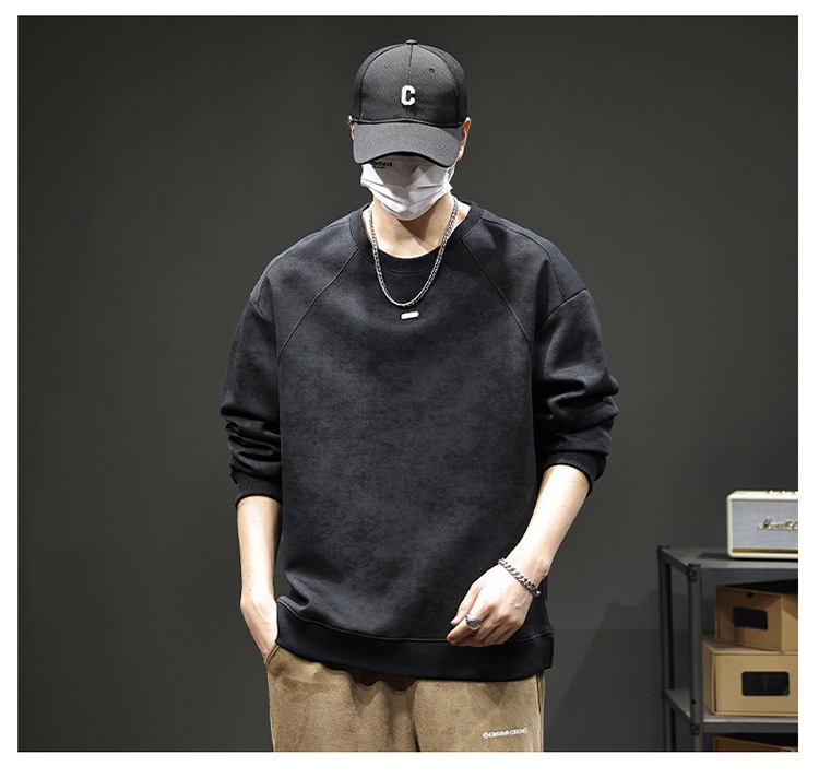 Maglietta a maniche lunghe alla moda in stile americano per uomo, 2025, nuova felpa da uomo di alta qualità, strato di base largo per giovani, per primavera e autunno_voghion.com