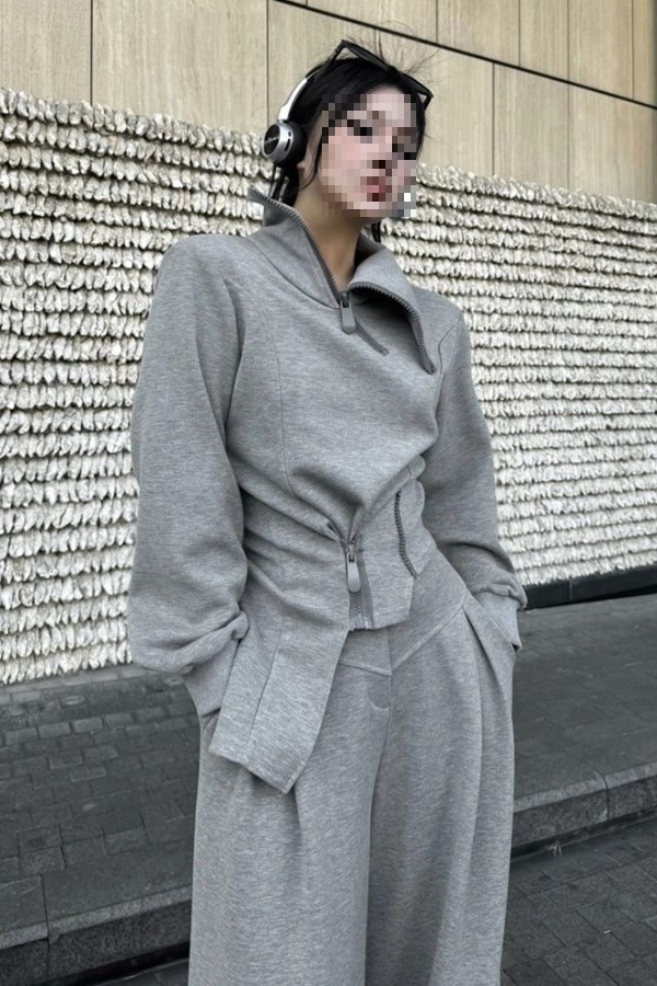 001 Spring And Autumn New Korean Plus Size Niche Design Sports Style Gray Sweatshirt Wide-Leg Pants Set For Women_voghion.com