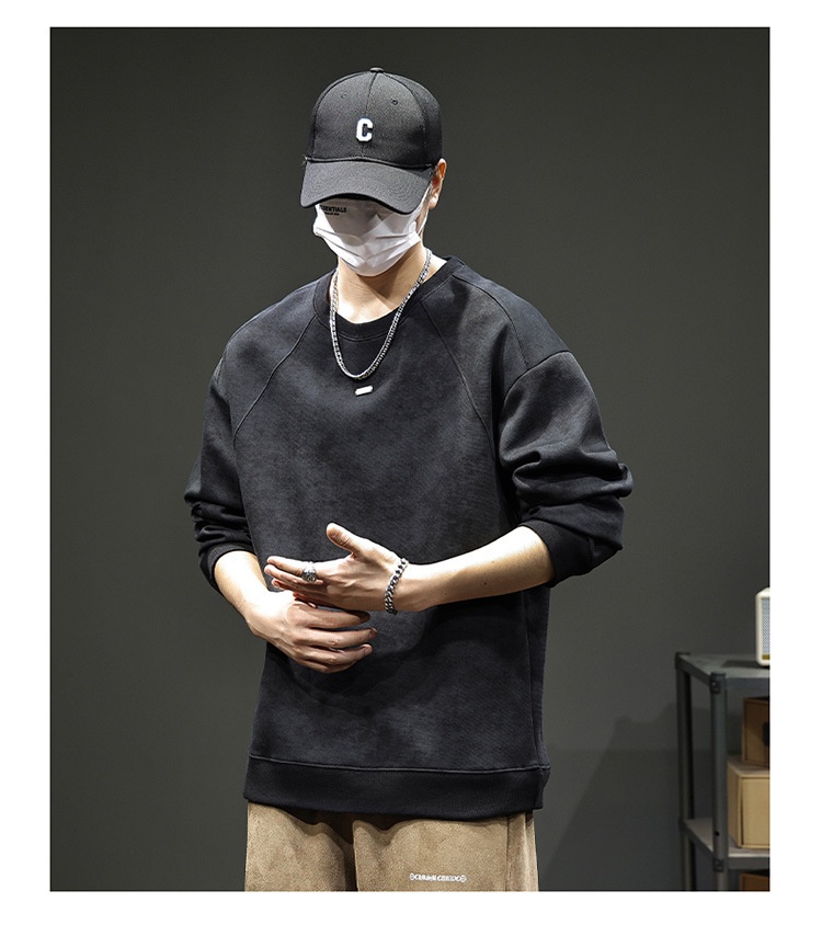 Maglietta a maniche lunghe alla moda in stile americano per uomo, 2025, nuova felpa da uomo di alta qualità, strato di base largo per giovani, per primavera e autunno_voghion.com