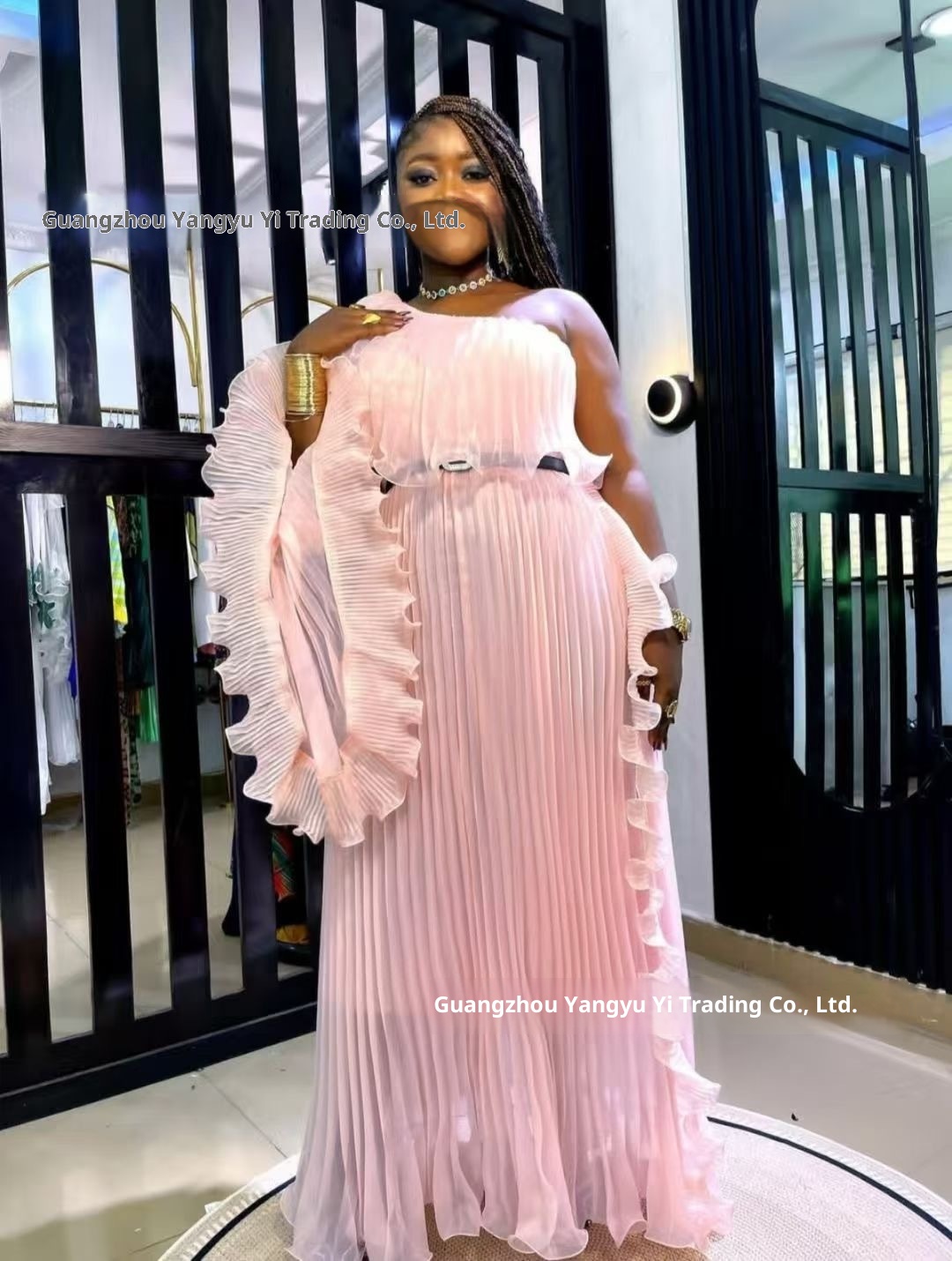 GraceChic Haute Couture Direct Supply 2025 Abito elegante in organza di grandi dimensioni con design alla moda plissettato e tinta unita_voghion.com