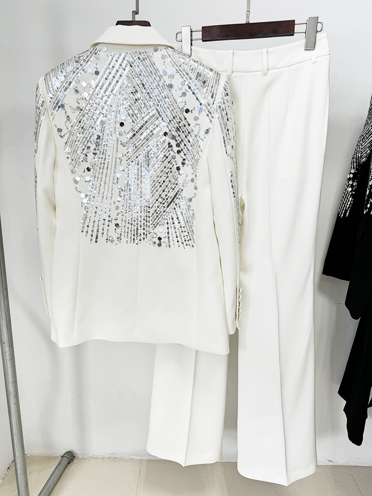 GraceChic - Conjunto de duas peças com calça comprida, bordado pesado com lantejoulas e aplicações de pérolas, inspirado na moda de celebridades europeias e americanas de 2024._voghion.com
