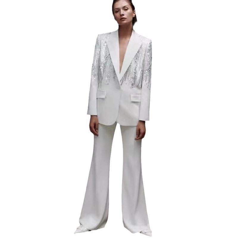 GraceChic - Conjunto de duas peças com calça comprida, bordado pesado com lantejoulas e aplicações de pérolas, inspirado na moda de celebridades europeias e americanas de 2024._voghion.com