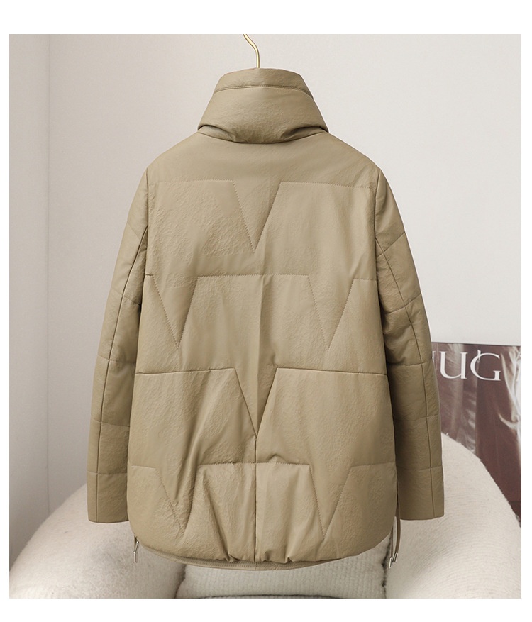 ChicShe 2025 Autunno Inverno Nuovo Cappotto Corto in Pelle di Pecora da Donna in Piuma d'Oca Spessa e Calda Giacca in Vera Pelle Haining_voghion.com