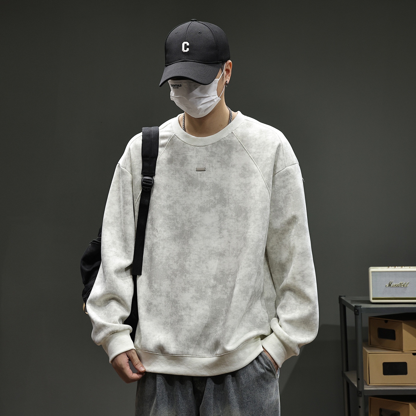 Maglietta a maniche lunghe alla moda in stile americano per uomo, 2025, nuova felpa da uomo di alta qualità, strato di base largo per giovani, per primavera e autunno_voghion.com