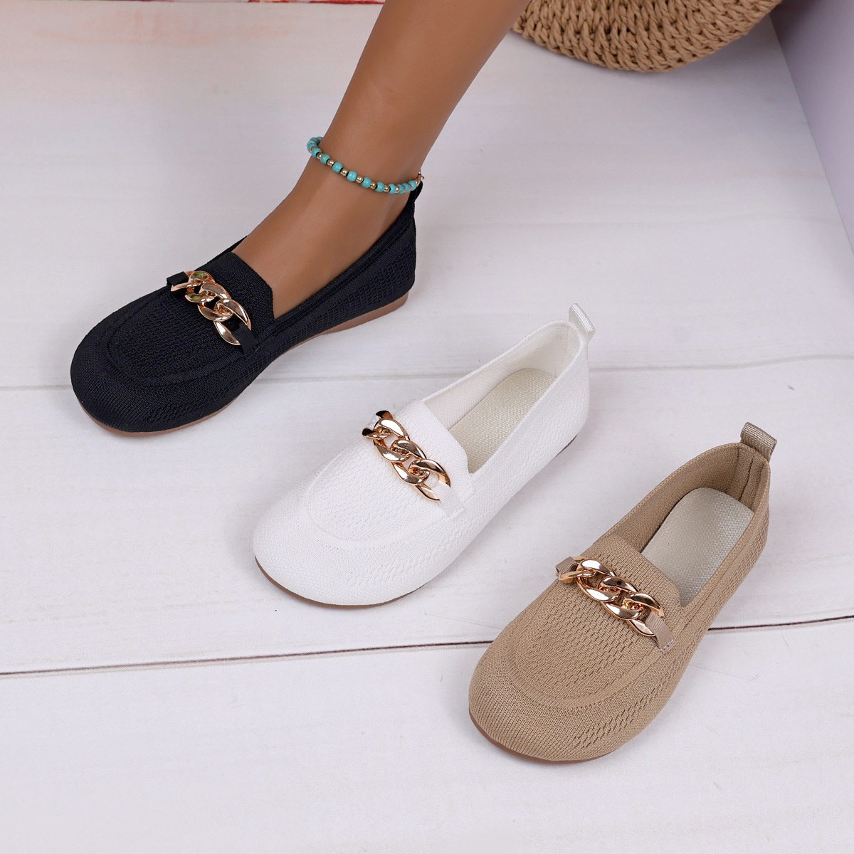 European And American Foreign Trade Large Size Chain Flat Shallow Mouth Single Shoes For Women Cross-Border Wide Toe Fly_voghion.com