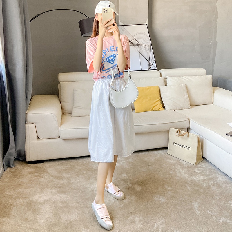 Fornitura di scarpe casual da donna, nuove di zecca, in raso, comode e piatte, bianche, con velcro, di Niche spagnola_voghion.com