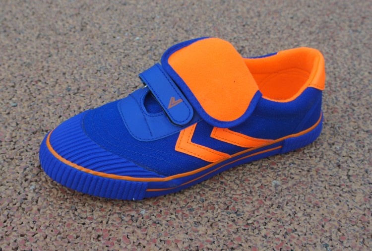 ShoeGlobe Qingdao Double Star Canvas Fußballschuhe für Kinder mit Kunstrasen und magischer Schnalle (neues Modell)_voghion.com