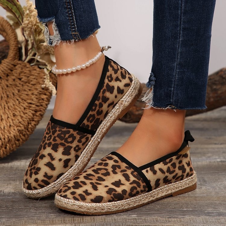 Europäischer und amerikanischer Stil, große Größen für Damen, neue Herbst-Export-Schuhe, flache, runde Zehenpartie, lässiger Slipper für Damen._voghion.com