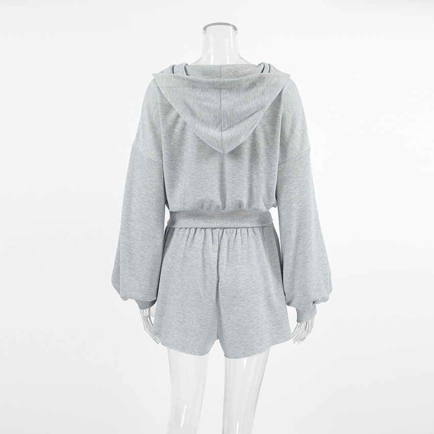 001 2024 Herfst Europese en Amerikaanse stijl Sweatshirt met capuchon en lange mouwen Losse shorts Tweedelige set Veelzijdige casual sport_voghion.com