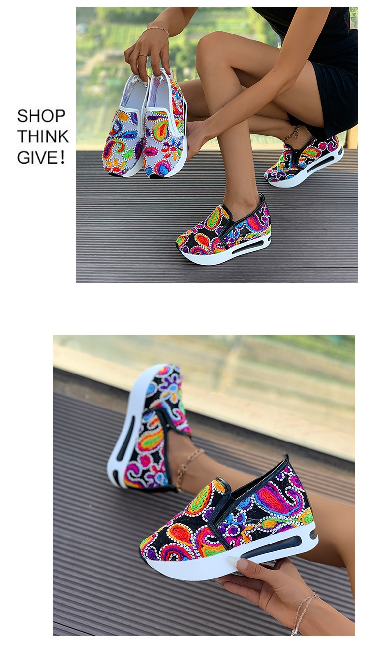 2024 New European And American Style Large Graffiti Slip-On Women's Size 42 Independent Station Cross-Border Trade_voghion.com