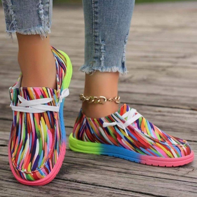 Neue, farbenfrohe, flache Damen-Schnürschuhe im europäischen und amerikanischen Stil mit Graffiti-Print in großen Größen._voghion.com