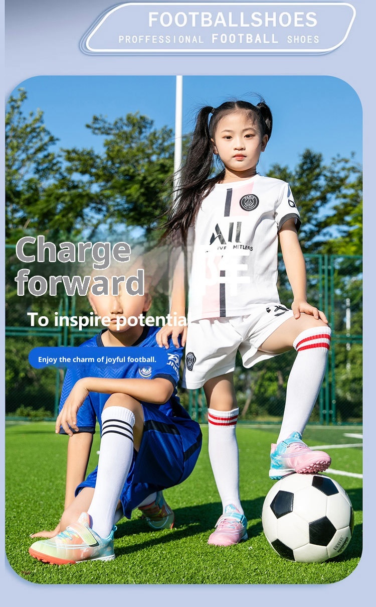 ShoeGlobe Dropshipping Children's Soccer No-Tie Velcro Cleats TF Elementary School Boys And Girls Artificial Grass Training Sports_voghion.com