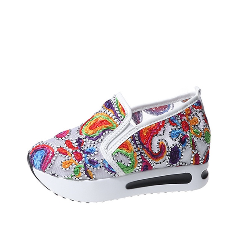 2024 New European And American Style Large Graffiti Slip-On Women's Size 42 Independent Station Cross-Border Trade_voghion.com