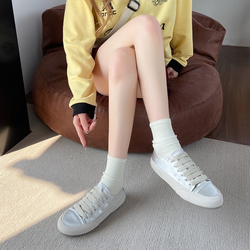 Scarpe da ginnastica bianche piatte e versatili per donna, scarpe da ginnastica estive sottili, scarpe singole con suola spessa, scarpe in tela di raso di seta_voghion.com