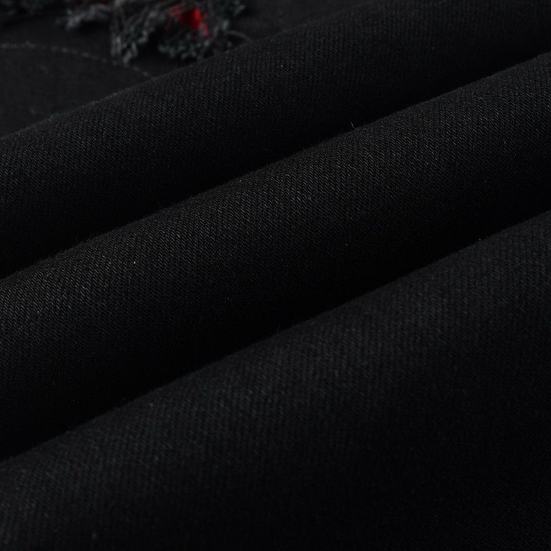 Chłopięce europejskie i modne dżinsy w amerykańskim stylu z podartymi naszywkami ze skóry węża, obcisłe, męskie, haftowane, ze stretchem_voghion.com