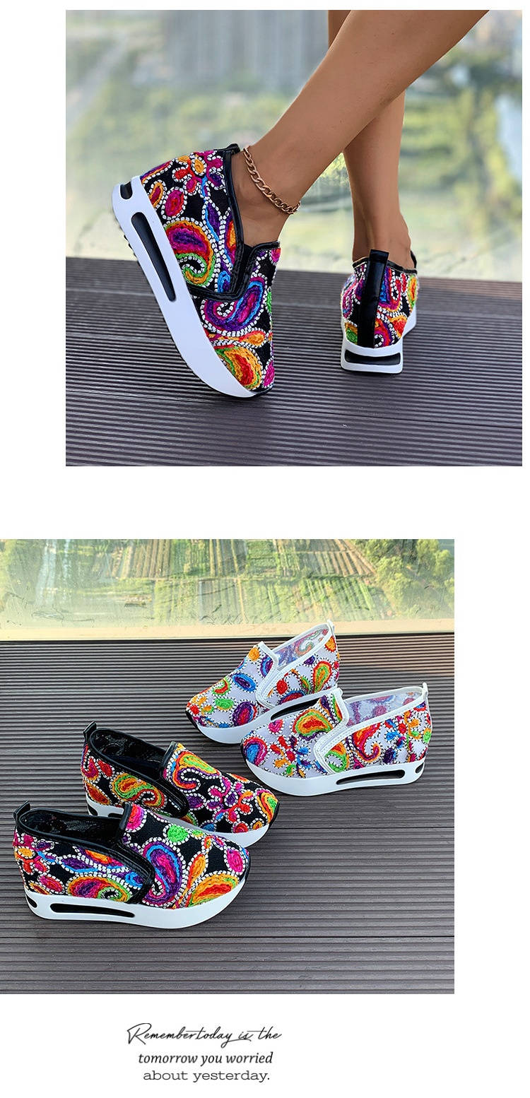 2024 New European And American Style Large Graffiti Slip-On Women's Size 42 Independent Station Cross-Border Trade_voghion.com